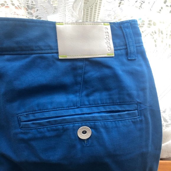 Gorgoeaus ADIDAS jeans for men - Picture 5 of 10